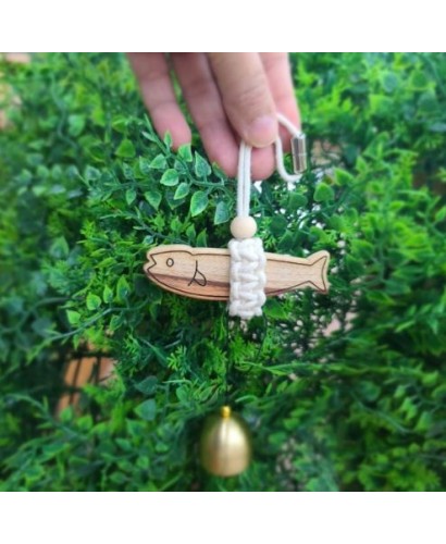 [느린나무] 원목액막이명태 차량용